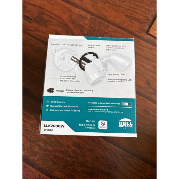 Hubbell 250 -Watt EQ LED White 2 -Head Switch-Controlled Flood Light with Adjust - Picture 4 of 4